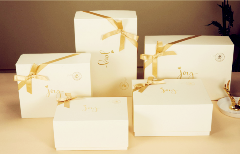 Manufacturers Direct Marketing High-end Ribbon Gift Box Packaging Box Perfume Simple Gift Box Carton