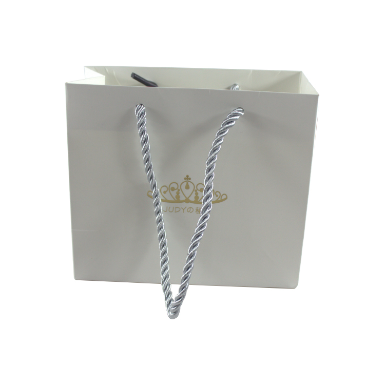 Wholesale Custom Logo White Kraft Gift Shopping Paper Bag With Handles