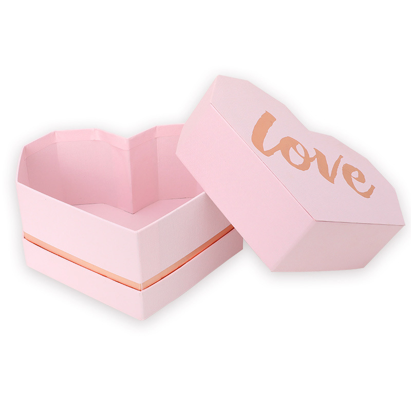 new high grade silk love gift box couple's advertisement surprise gift box in heart flower shape